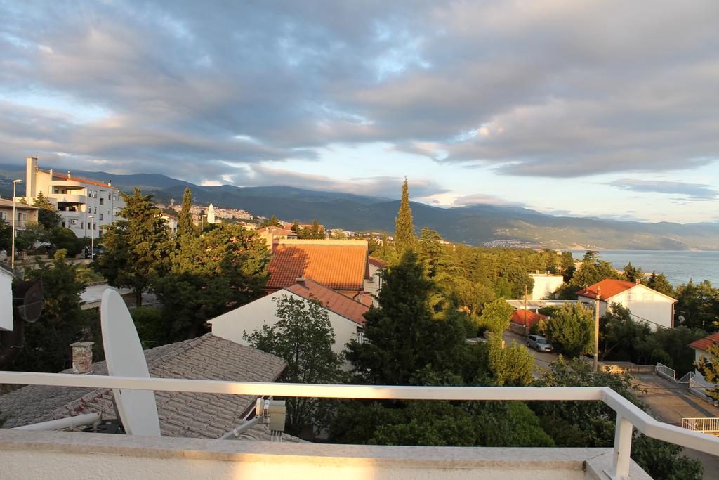 Apartments Strmecki Новий Винодольський Екстер'єр фото