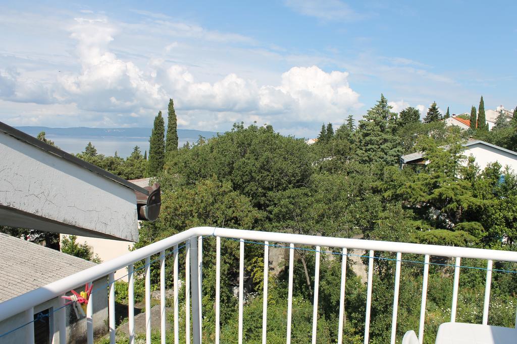 Apartments Strmecki Новий Винодольський Екстер'єр фото