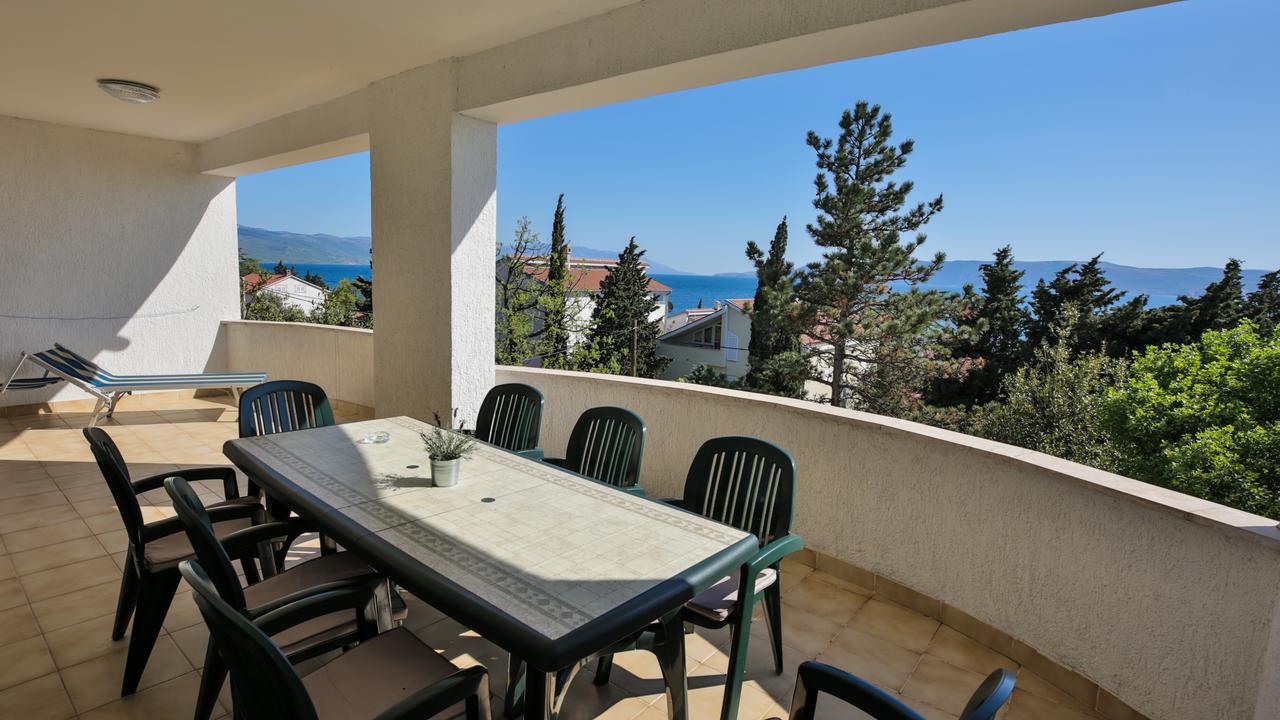 Apartments Strmecki Новий Винодольський Екстер'єр фото