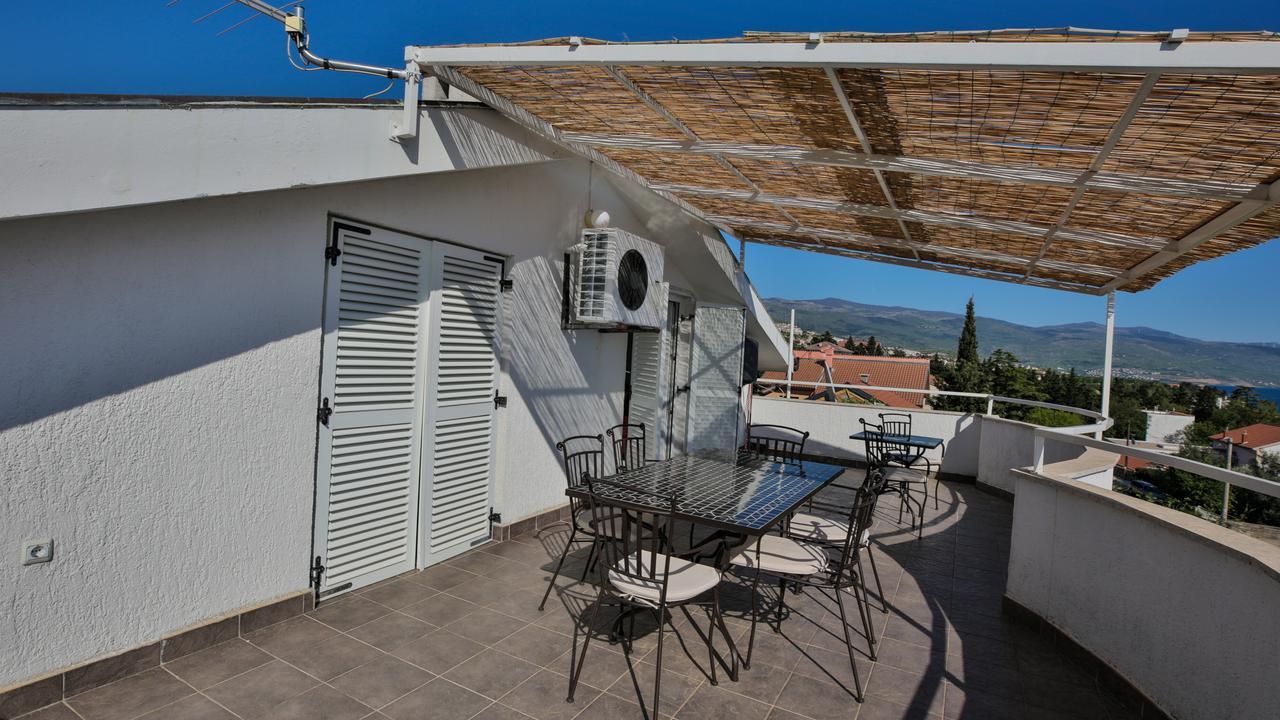 Apartments Strmecki Новий Винодольський Екстер'єр фото